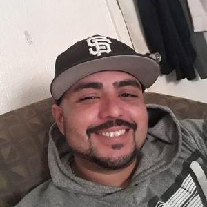 Meet your Posher, Luis